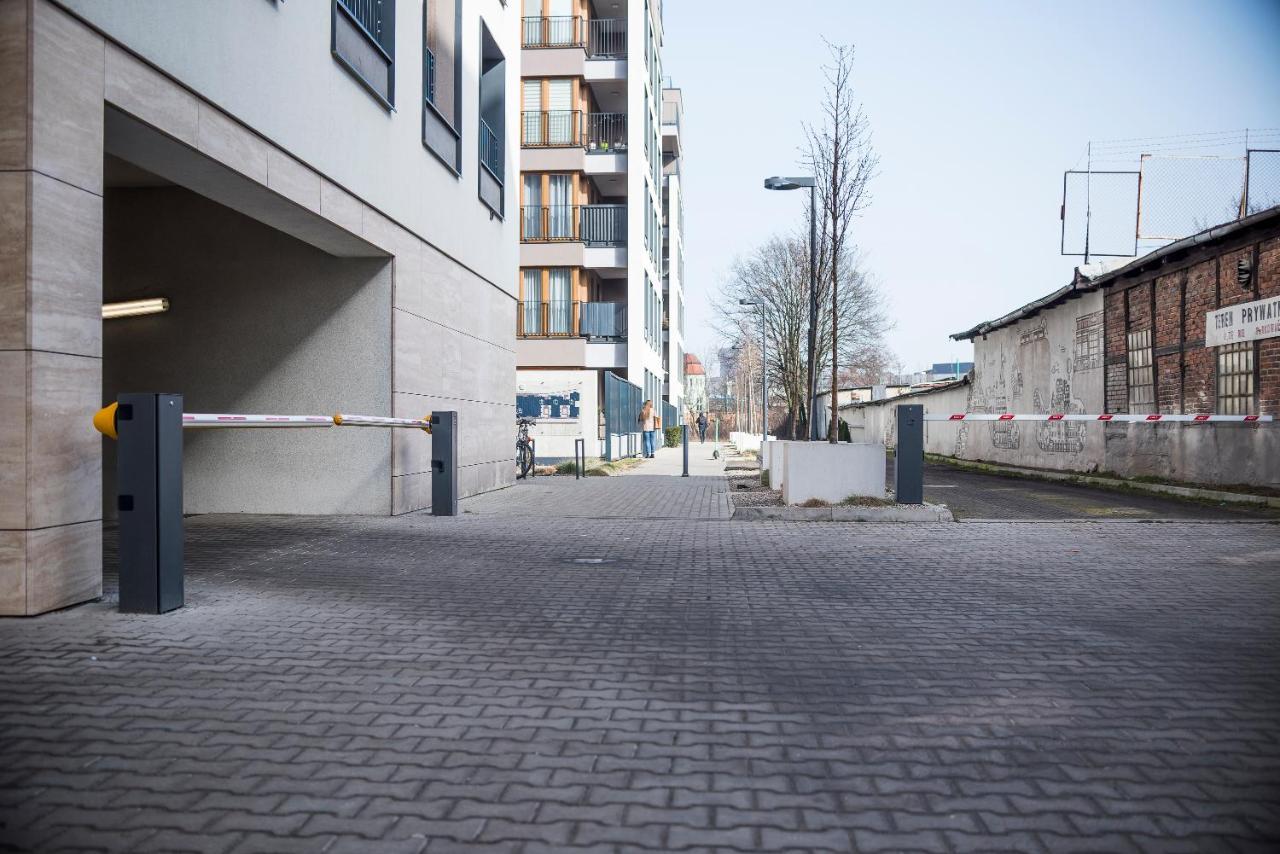 Z Ogrodkiem I Garazem Apartment Posen