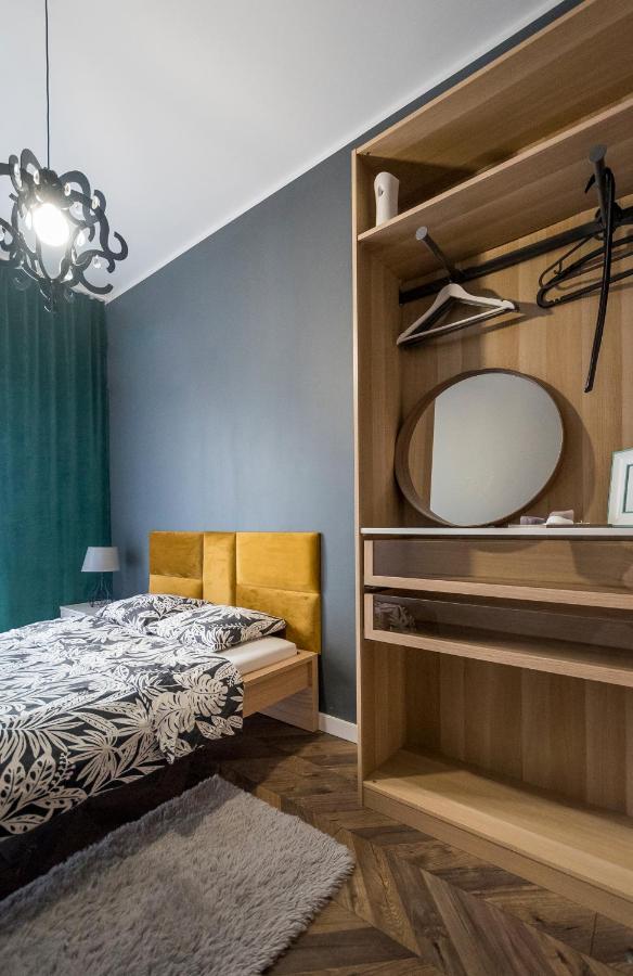 Apartment Z Ogrodkiem I Garazem *