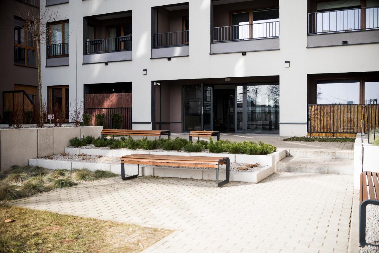 Z Ogrodkiem I Garazem Apartment